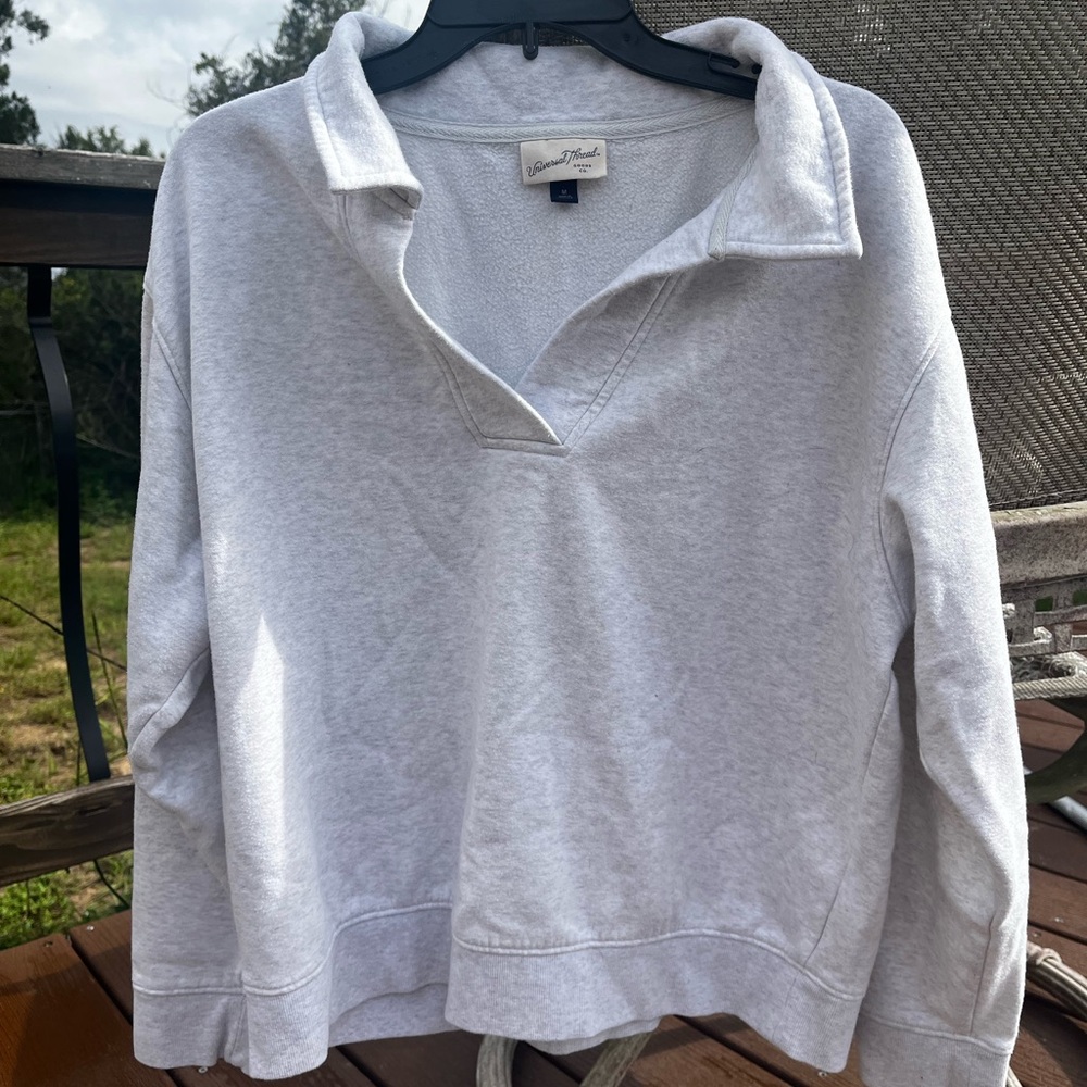 Universal Thread Light Gray Pullover Collar Sweatshirt